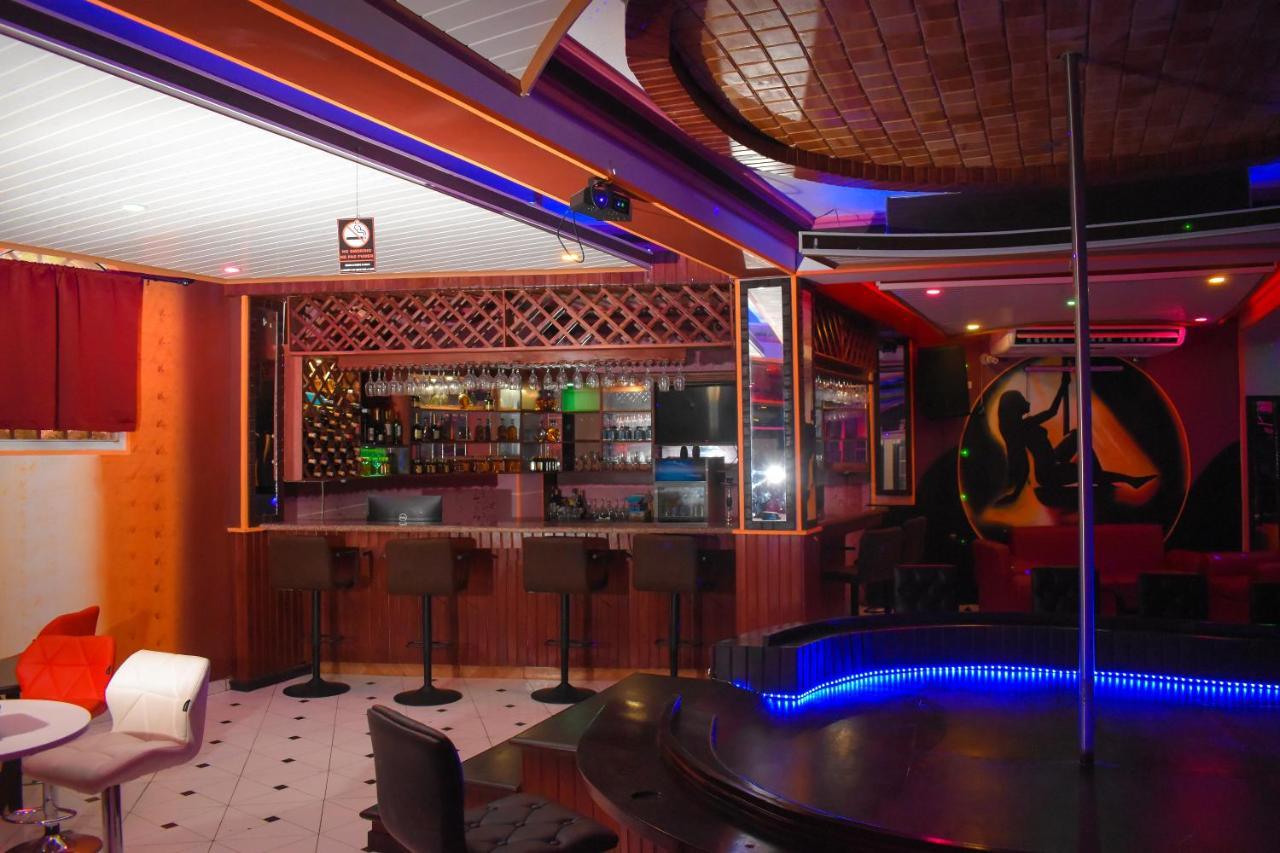 La Pepiniere Hotel Petionville Экстерьер фото