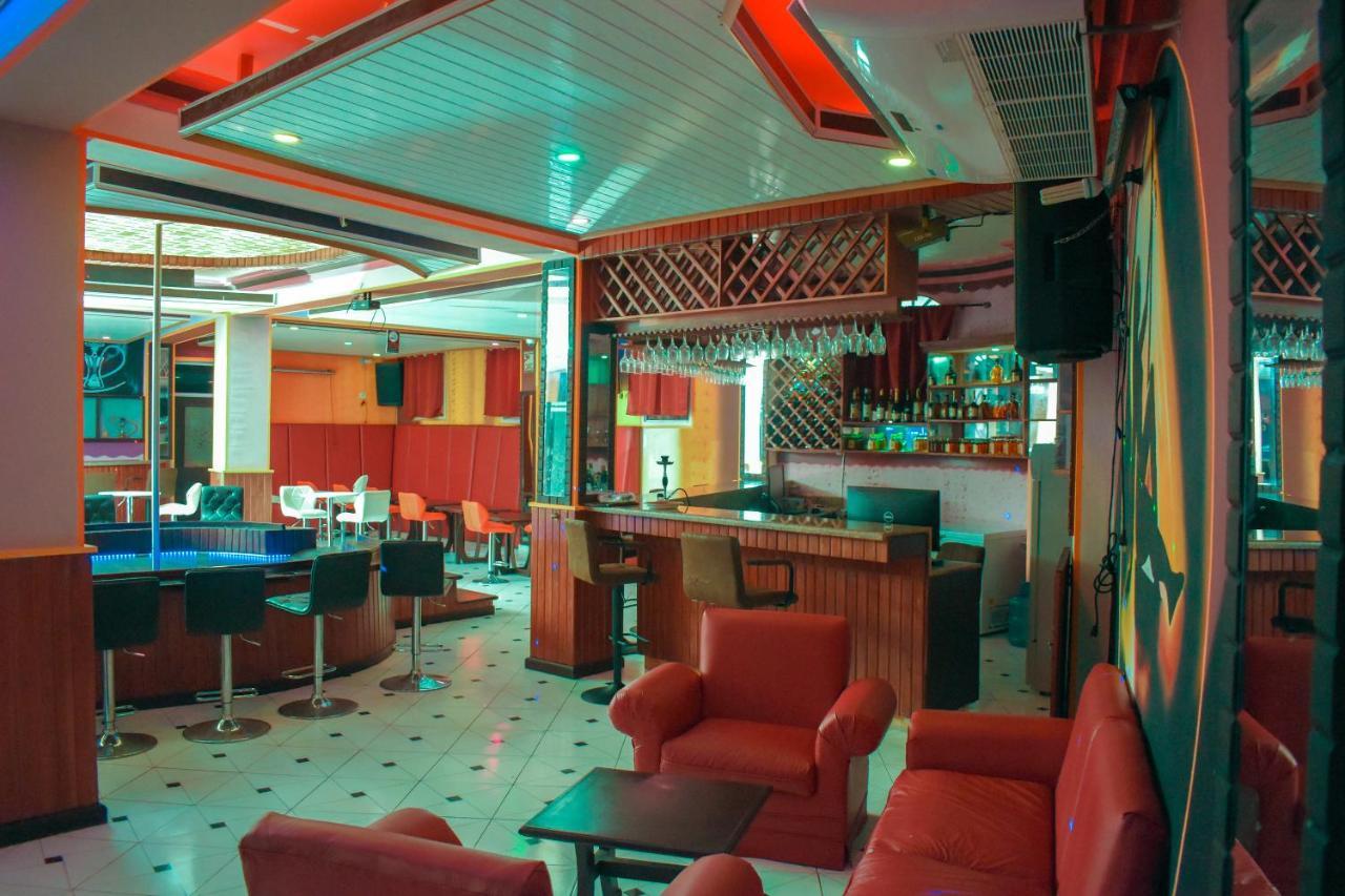 La Pepiniere Hotel Petionville Экстерьер фото