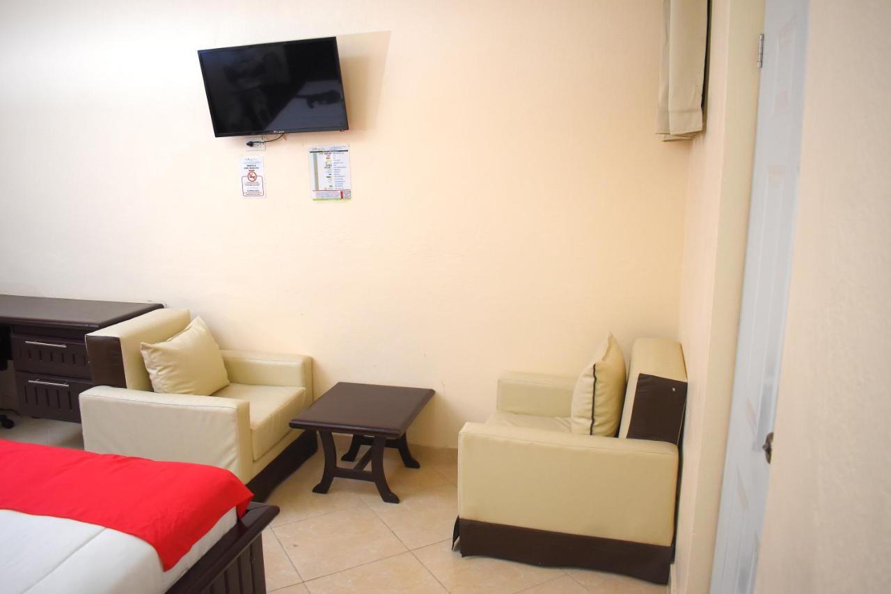 La Pepiniere Hotel Petionville Экстерьер фото